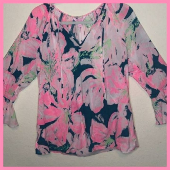 New Lilly Pulitzer Top! - Picture 2 of 6